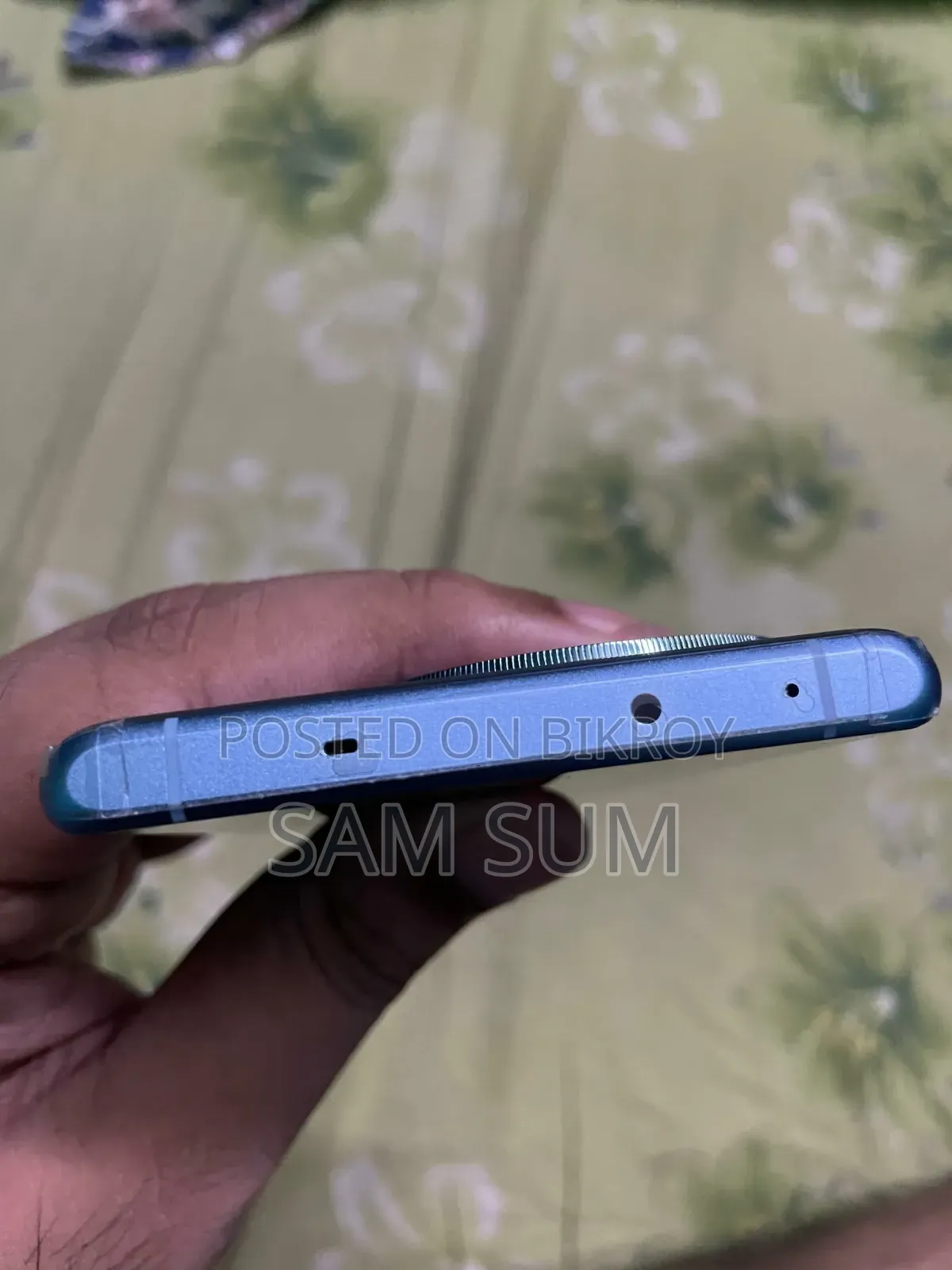 ওয়ানপ্লাস ১২আর ২৫৬ জিবি ব্লু