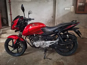 Bajaj Pulsar 150 2014 Red