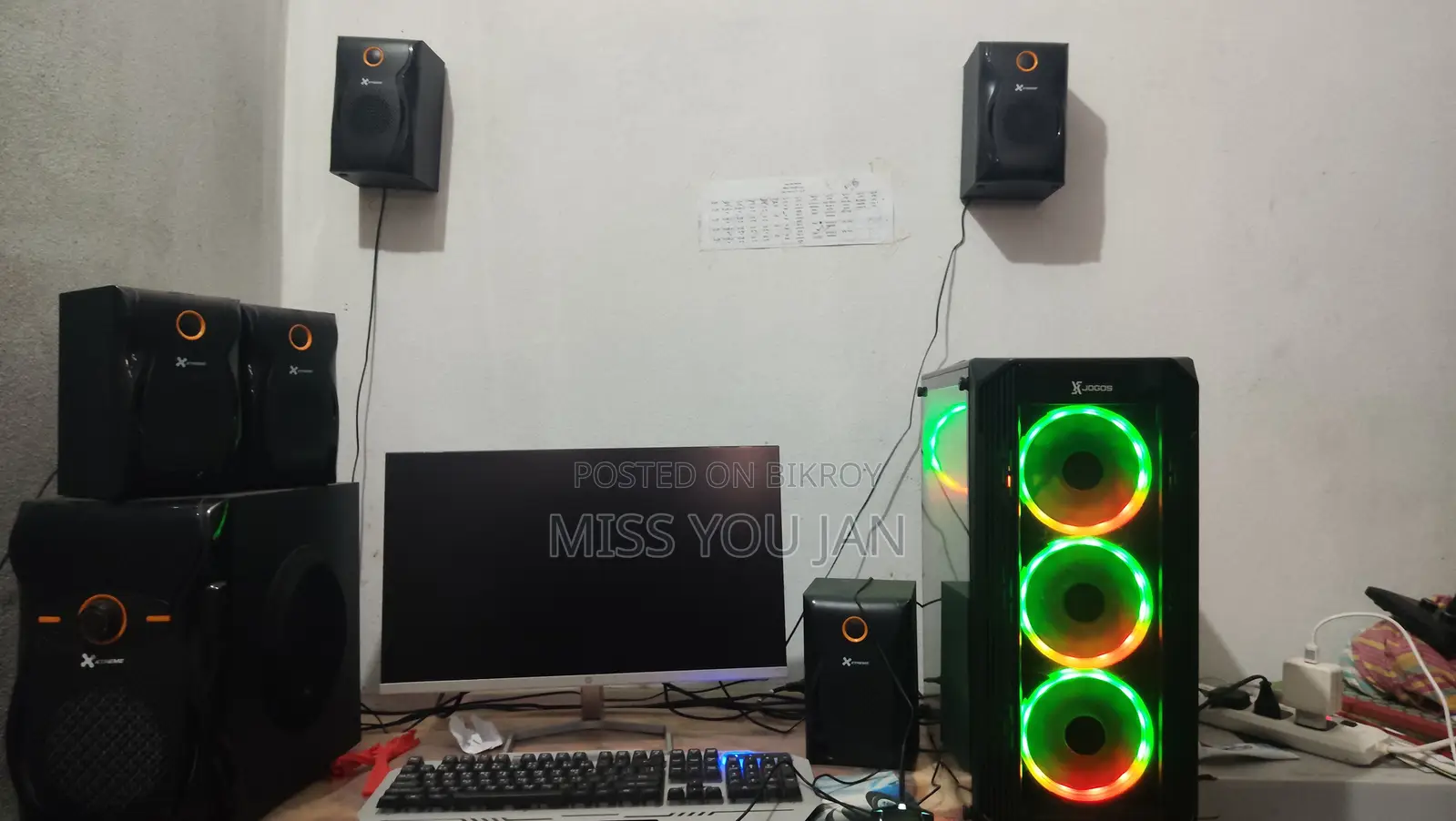 Beautiful computer monitor for sale | Gently used