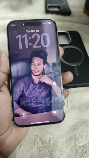 অ্যাপল আইফোন ১৫ প্রো ১২৮ জিবি হোয়াইট