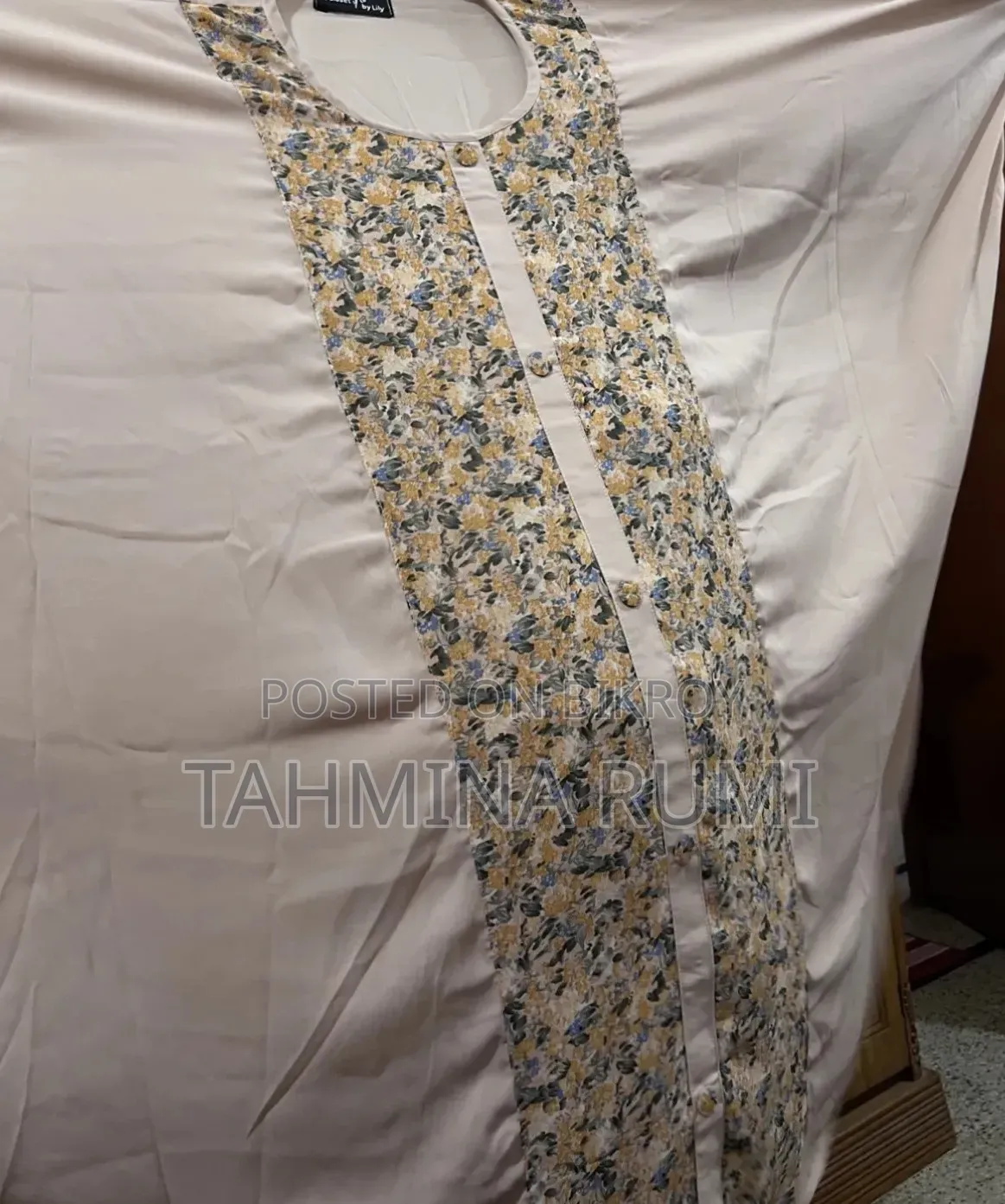 মডার্ন আবায়া স্যুট