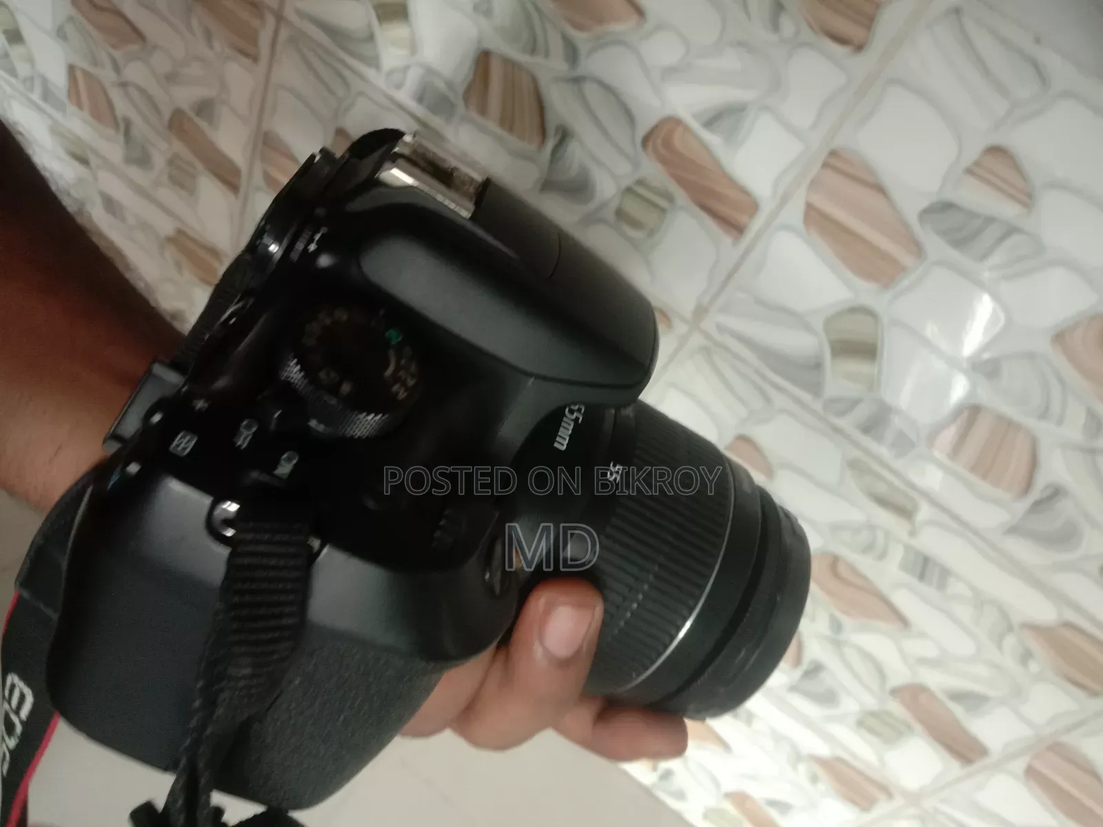 DSLR Camera