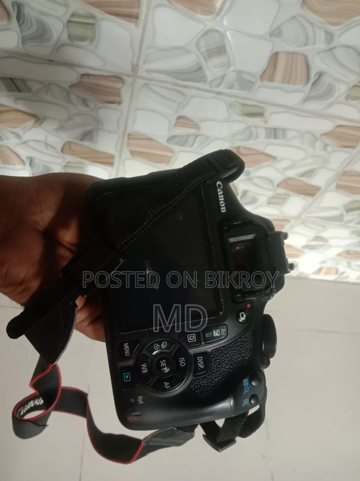 DSLR Camera