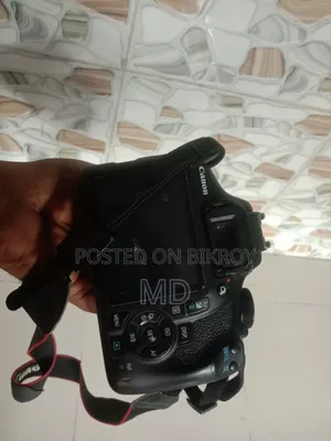 DSLR Camera