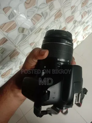 DSLR Camera