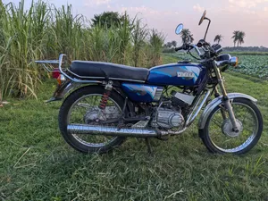 Yamaha 2000 Blue