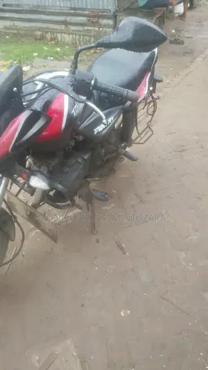 Bajaj Discover 110 2021 Black