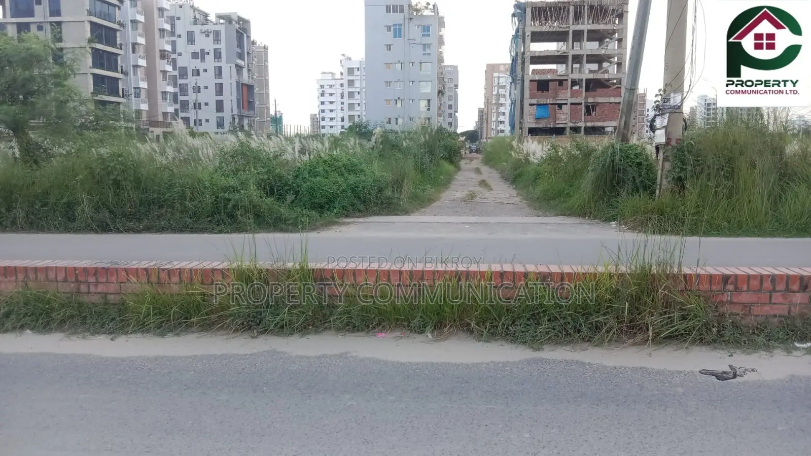 Exclusive - South Facing 3 Katha Plot at Bashundhara, Block P