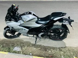 Suzuki Gixxer SF 2021 Silver