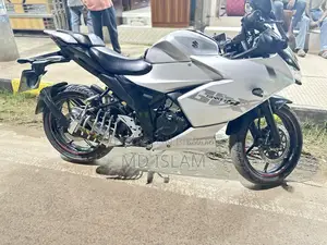 Suzuki Gixxer SF 2021 Silver