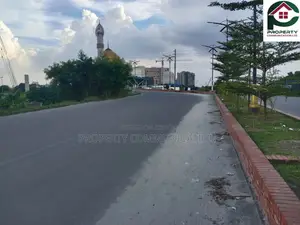 Exclusive - North Facing 4 Katha Plot at Bashundhara, Block - P