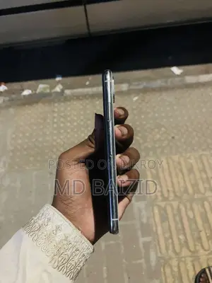 Apple iPhone X 256 GB White