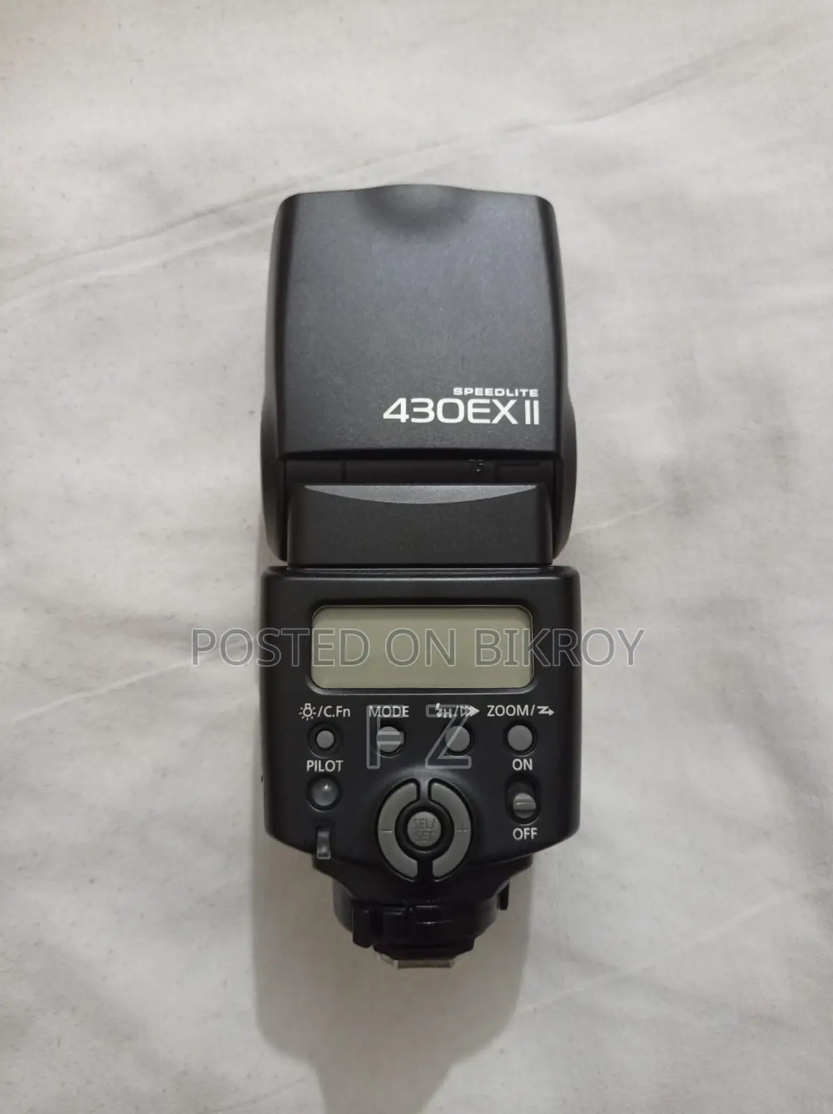Canon 70d Body, Lens, Battery Etc. Full Fresh | Not a Single Problem