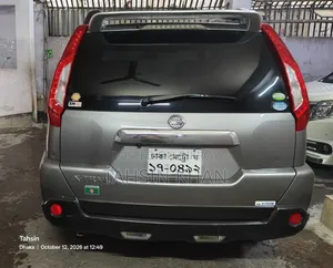 Nissan X-Trail 2011 Gray