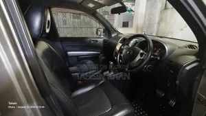 Nissan X-Trail 2011 Gray