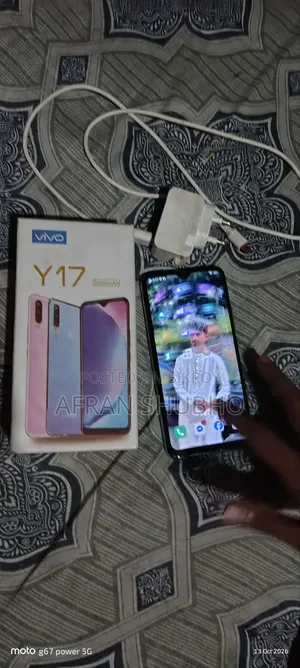 Vivo Y17 256 GB Blue