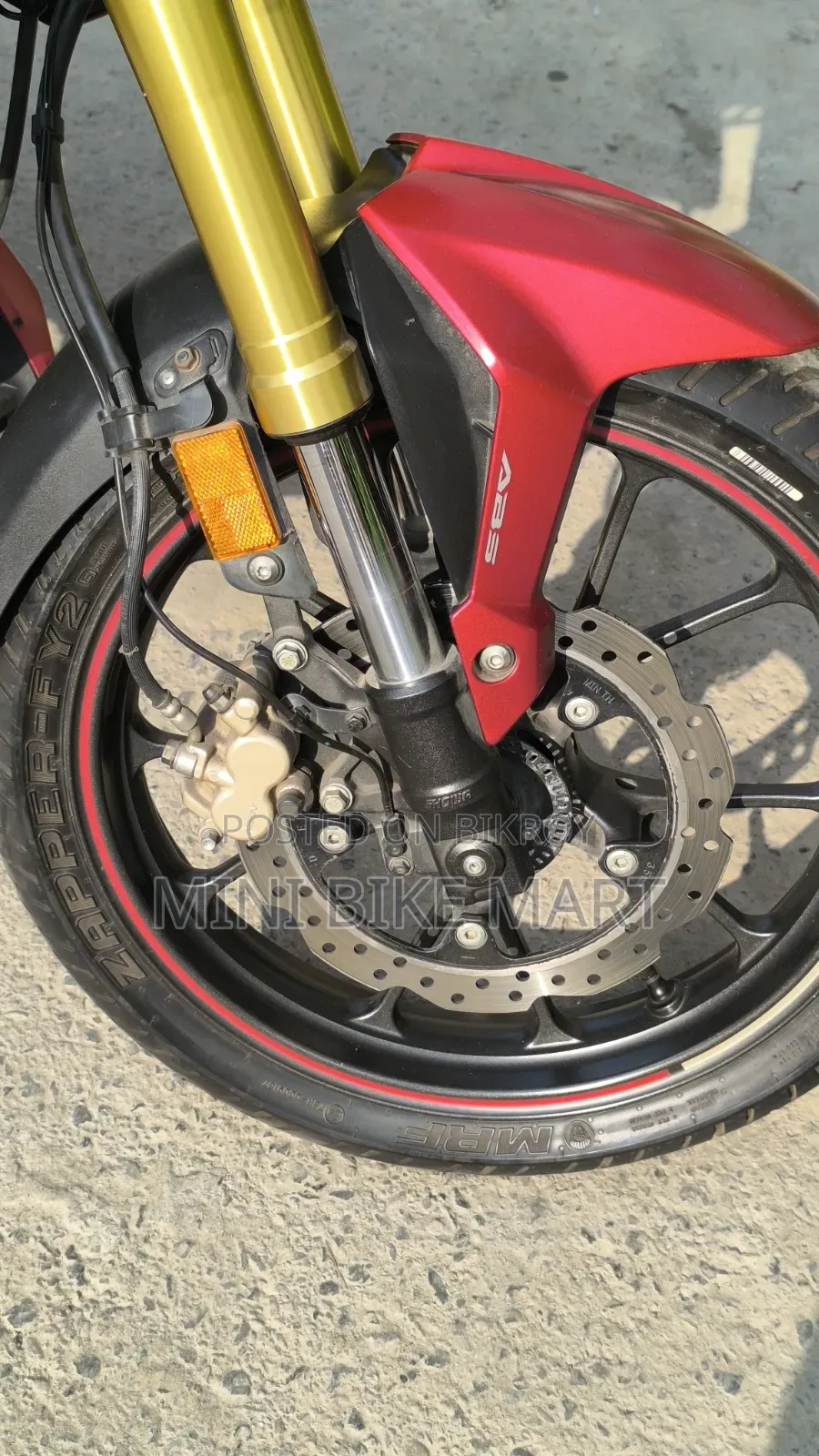 Honda Hornet 2.0 2024 Red