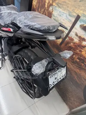 বাজাজ পালসার এনএস ১৬০ ২০২৪ ব্ল্যাক