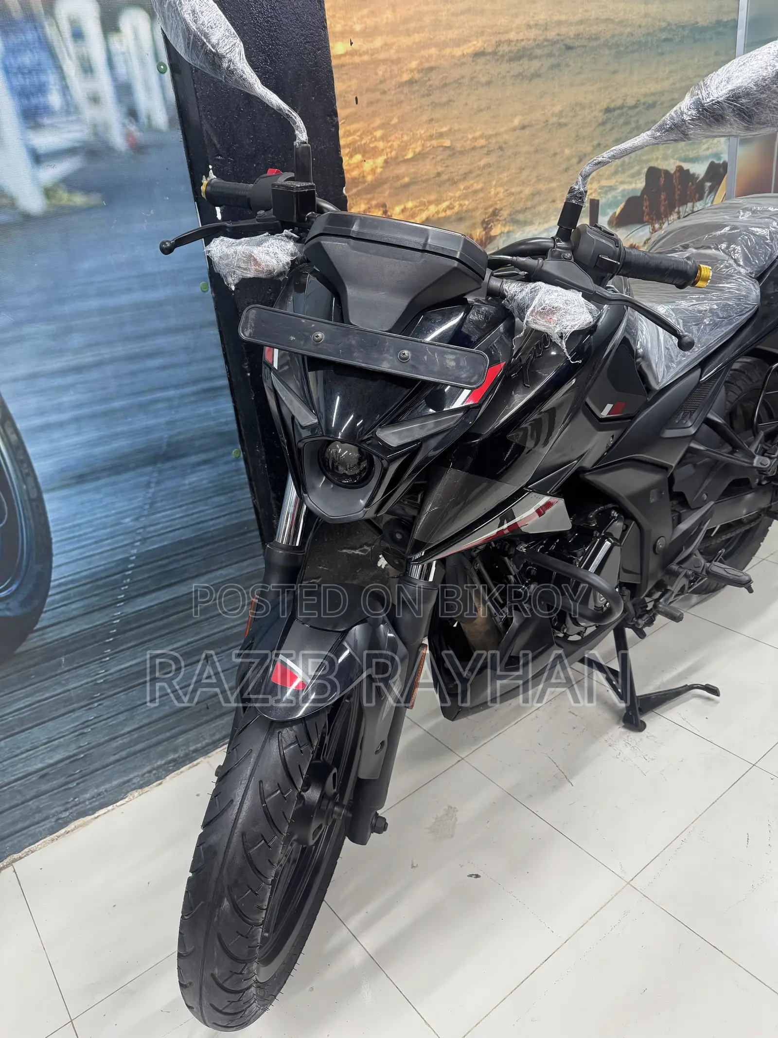 বাজাজ পালসার এনএস ১৬০ ২০২৪ ব্ল্যাক