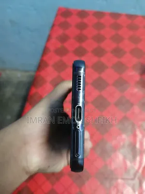 স্যামসাং গ্যালাক্সি এস২২ ৫জি ১২৮ জিবি ব্ল্যাক