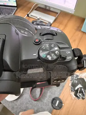 Canon EOS R50 Mirrorless Camera