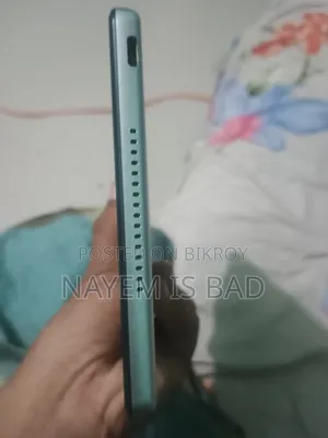 ওয়ালটন ওয়ালপ্যাড ৮জি ৬৪ জিবি সিলভার