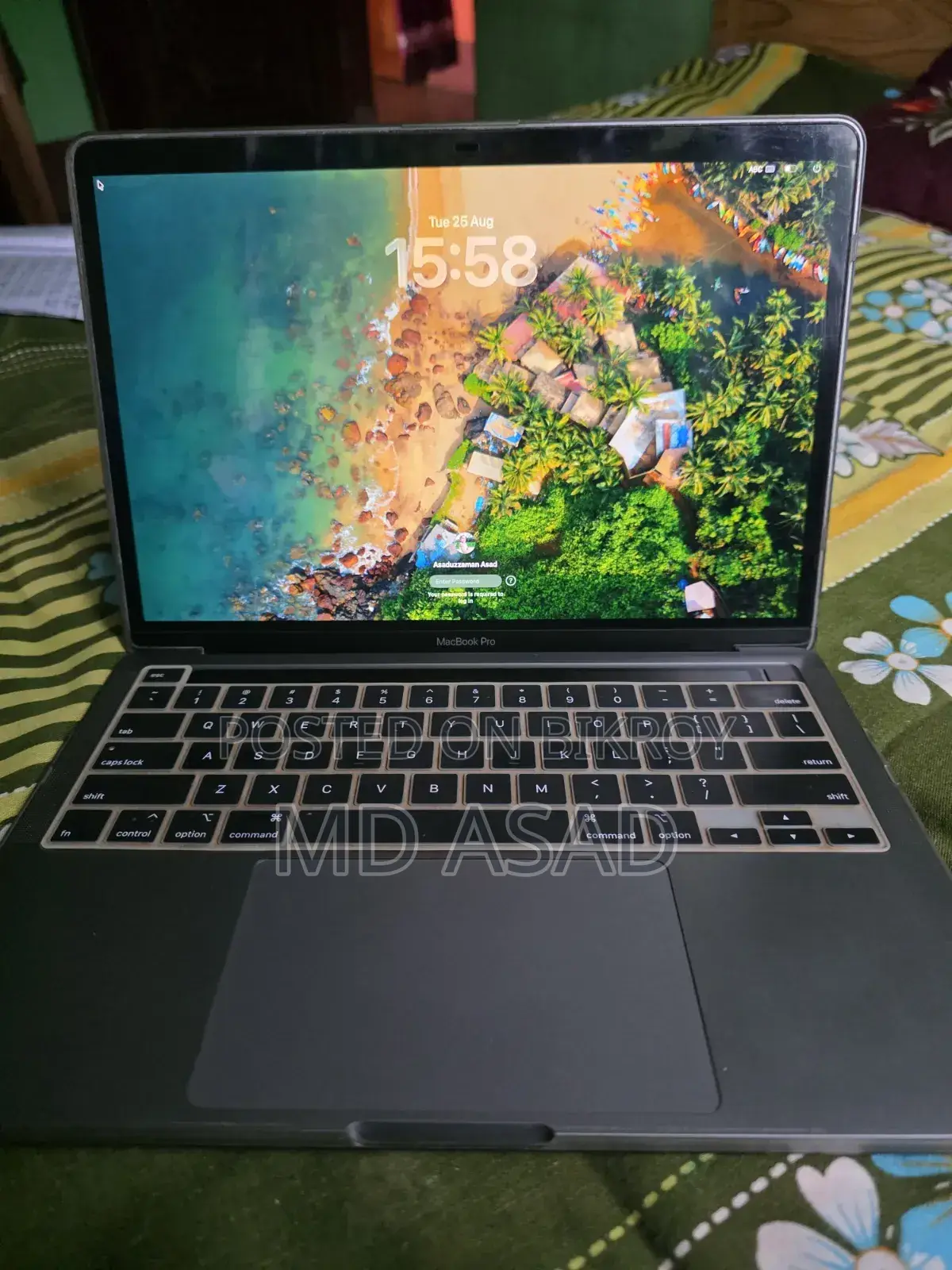 Laptop Apple MacBook Pro 2020 M1 8GB Apple M1 Pro SSD 256GB