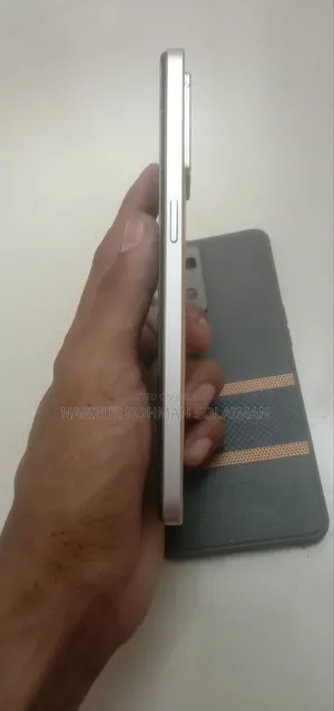 অপ্পো এফ২১ প্রো ১২৮ জিবি অরেঞ্জ