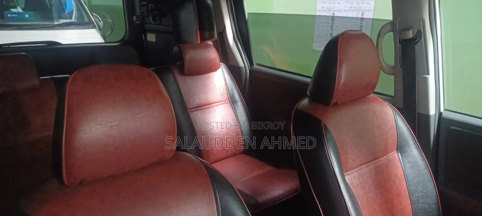 Toyota Noah 2009 White