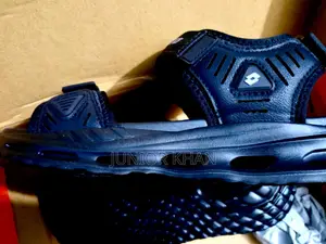 Lotto Black Sports Sandals for Men