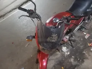 Yamaha YBR 2013 Red