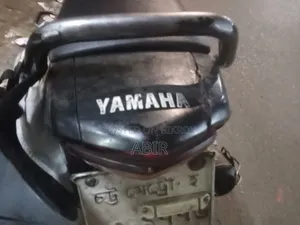 Yamaha YBR 2013 Red