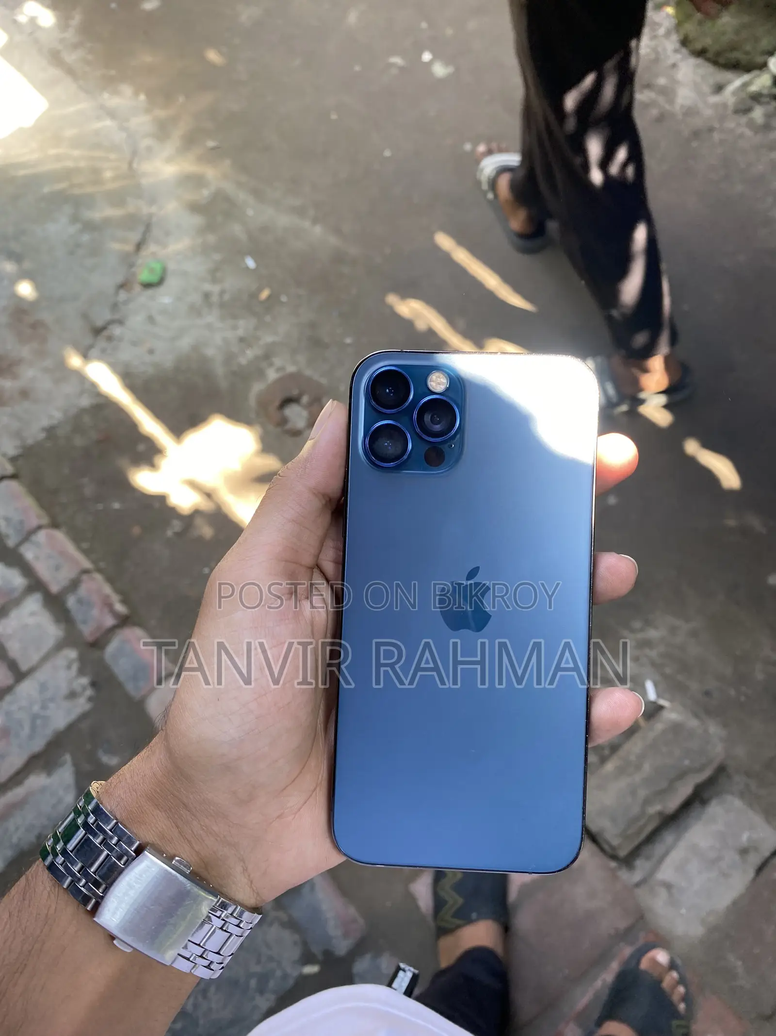অ্যাপল আইফোন ১২ প্রো ২৫৬ জিবি নীল