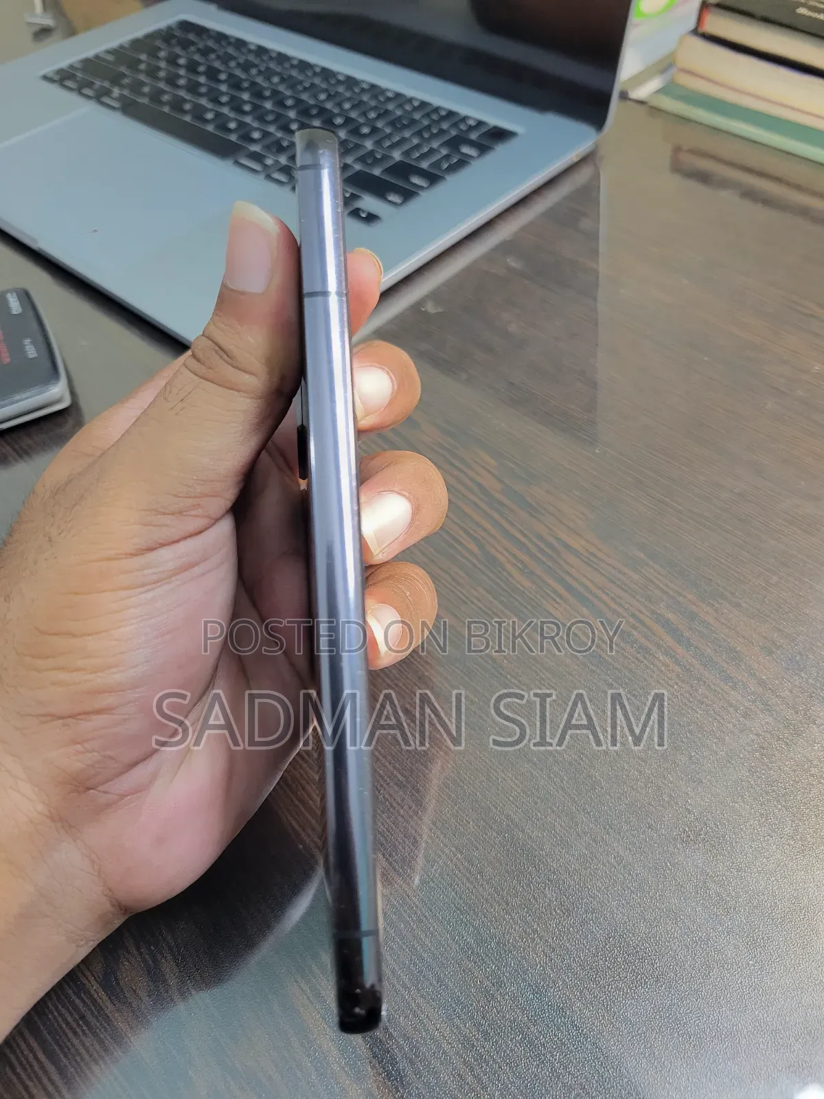 স্যামসাং গ্যালাক্সি এস২২+ ৫জি ২৫৬ জিবি কালো