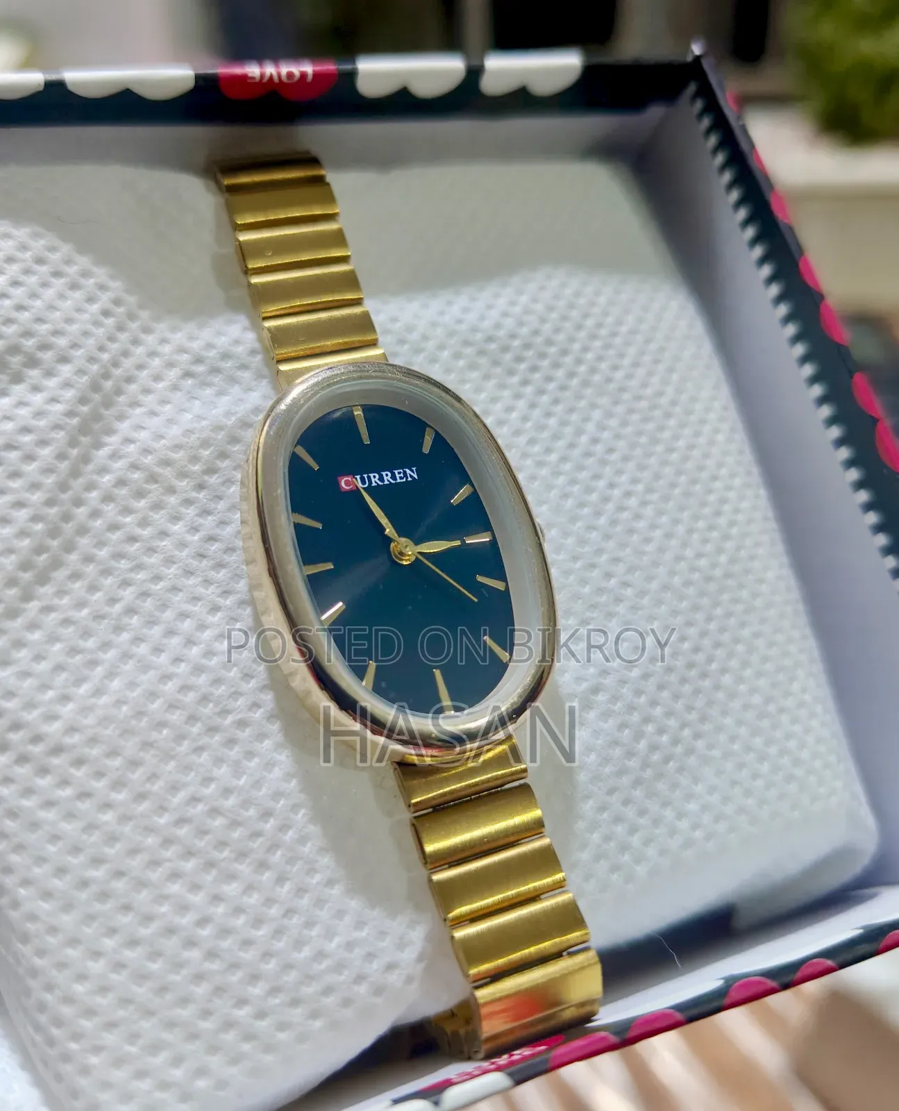 CURREN Gold & Black Dial Watch - Brand New