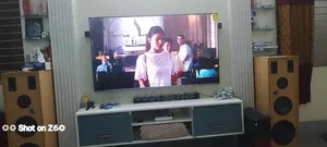 Toshiba 65 Inchi TV