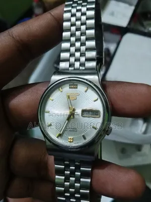 Seiko 5 Vintage Watch
