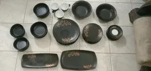 40 Piece Paragon Company Dinner Set