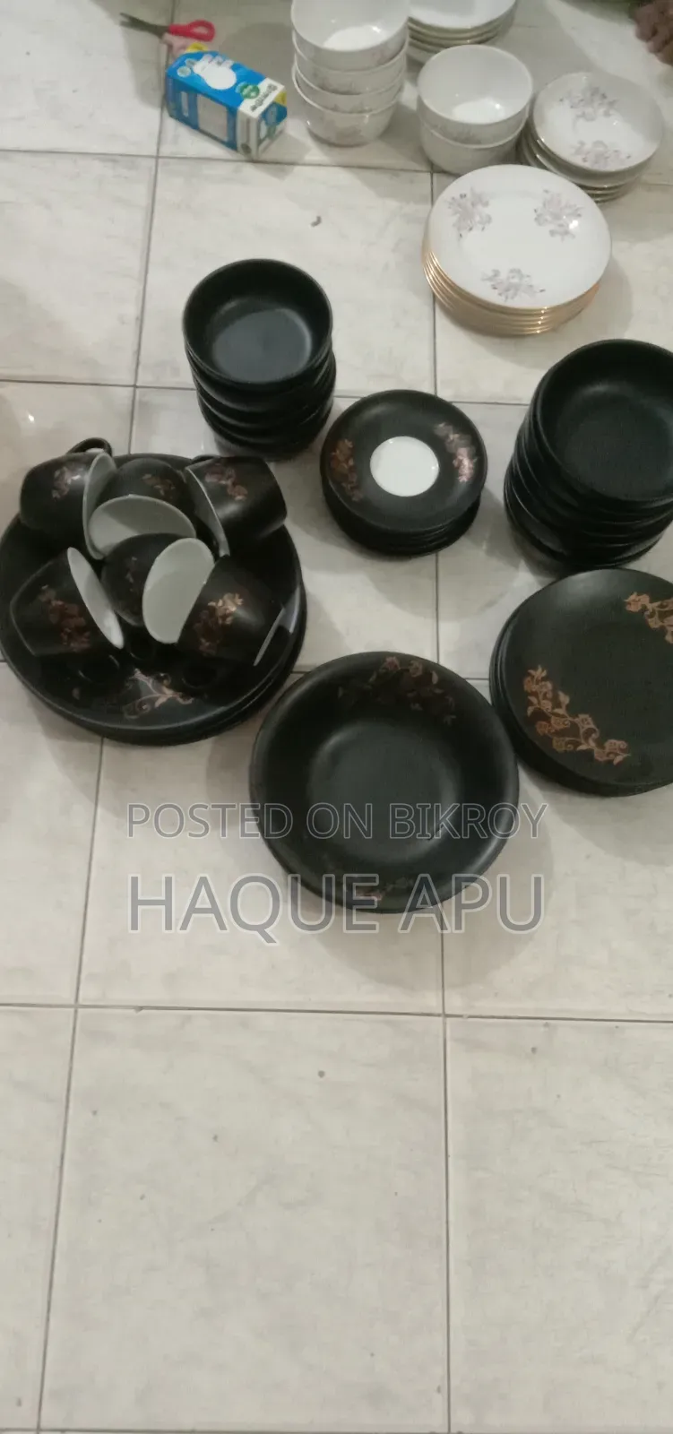 ৪০ পিছের প্যারাগন কোম্পানির ডিনার সেট