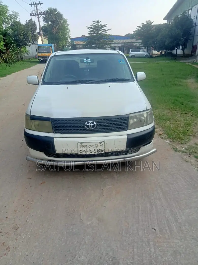 Toyota Probox 2005 White