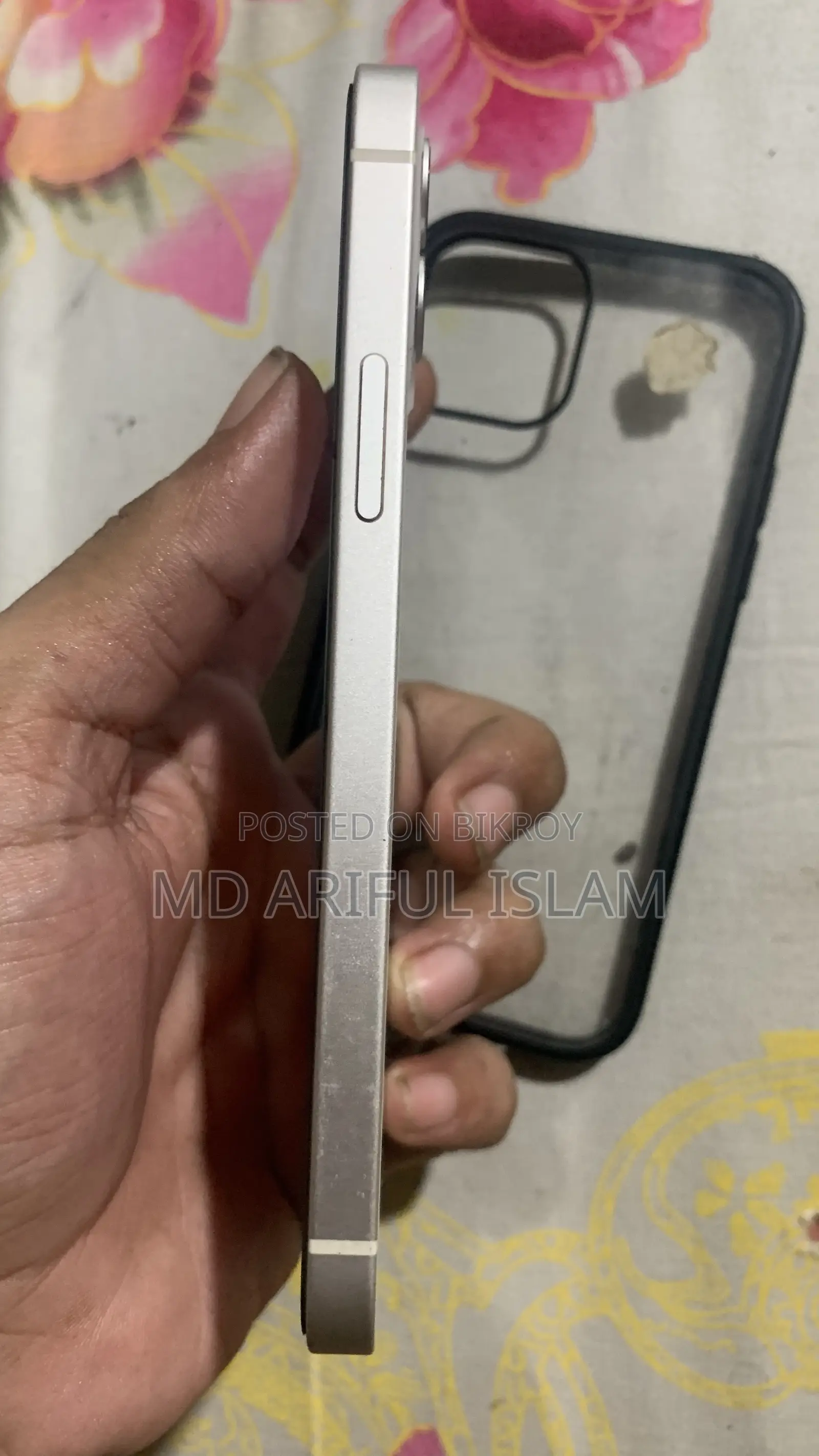 New Apple iPhone 12 128 GB White
