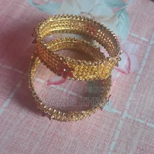 চুড়িসহ জুয়েলারি সেট