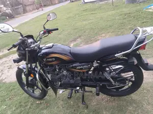 হিরো স্প্লেন্ডার প্লাস এক্সটেক ২০২৪ কালো