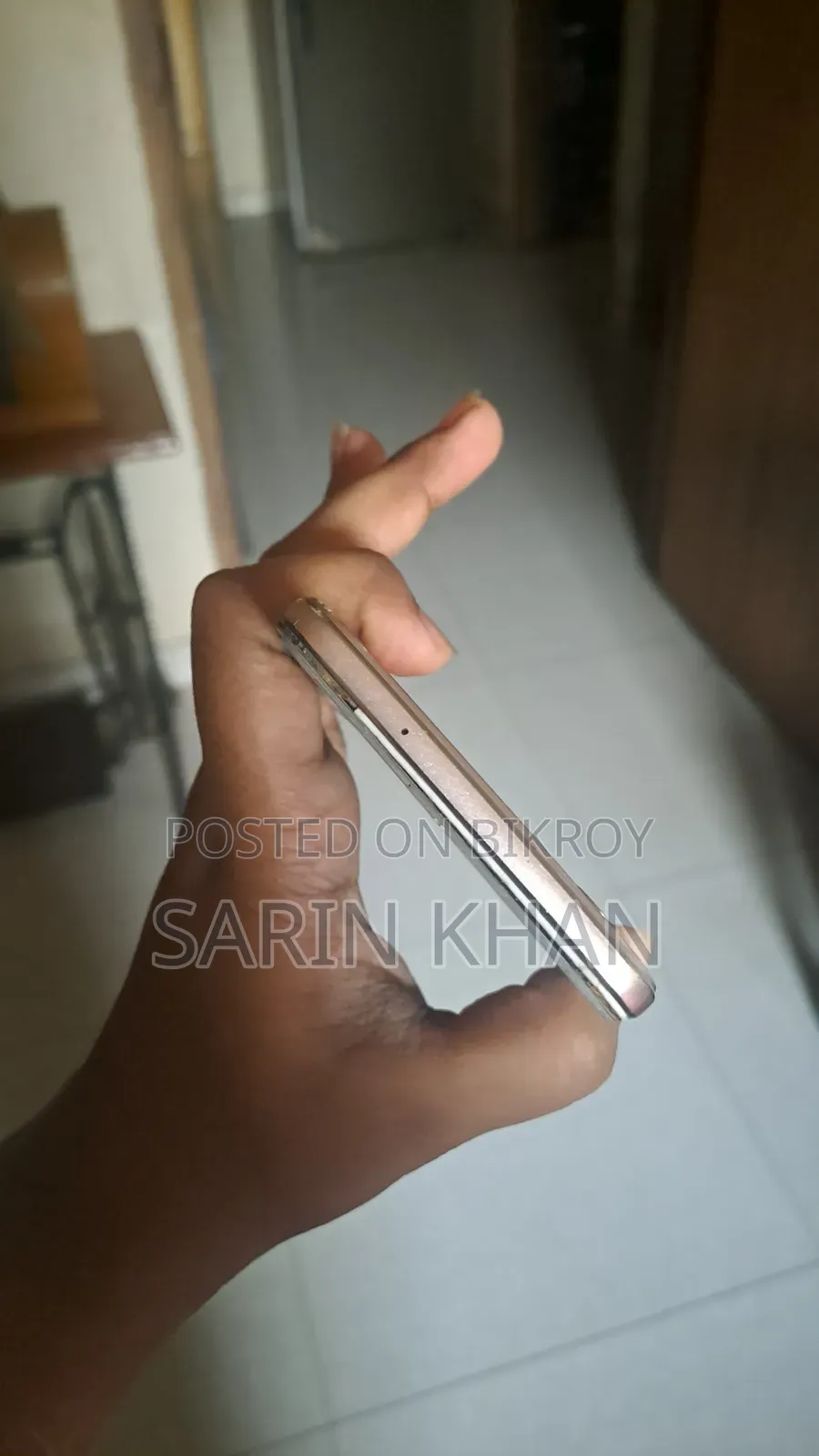 Oppo F1s 64 GB Gold