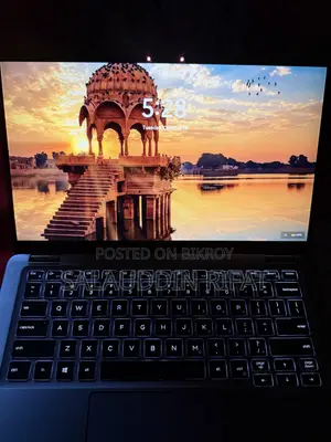 Laptop Dell Latitude 7400 2-in-1 16GB Intel Core i7 SSD 256GB
