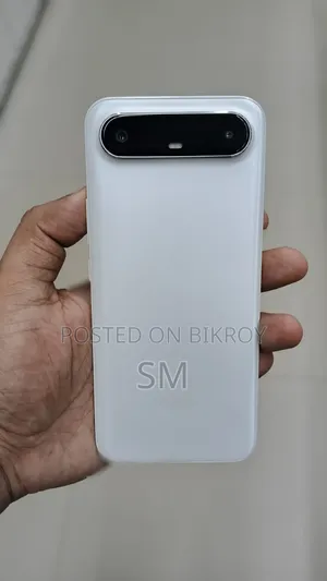 নতুন টেকনো পোভা স্লিম ৫জি ২৫৬ জিবি সাদা