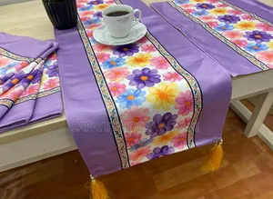 টেবিল রানার