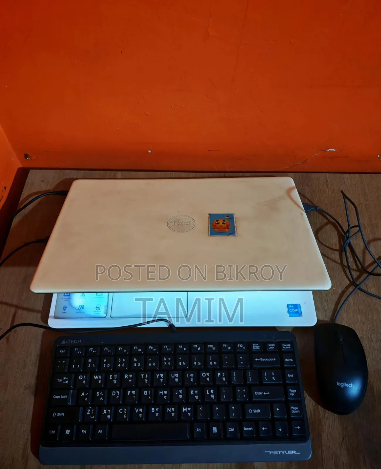 Laptop Dell Inspiron 15 12GB Intel Core i3 HDD+SSD 1T