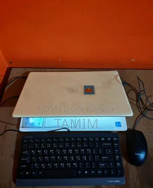 Laptop Dell Inspiron 15 12GB Intel Core i3 HDD+SSD 1T