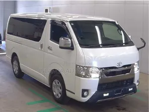 Toyota HiAce 2021